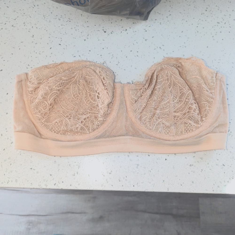 LIVELY strapless bra